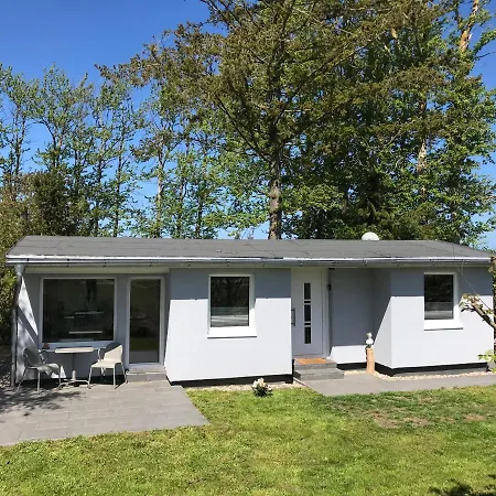 Feriehus Ferienhaeuschen Moewenschiss, 500m Zum