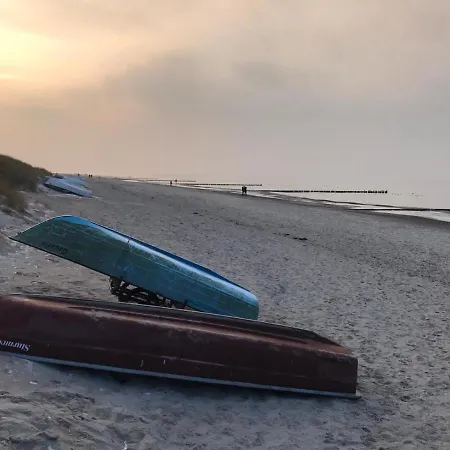 Ferienhaeuschen Moewenschiss, 500m Zum Feriehus